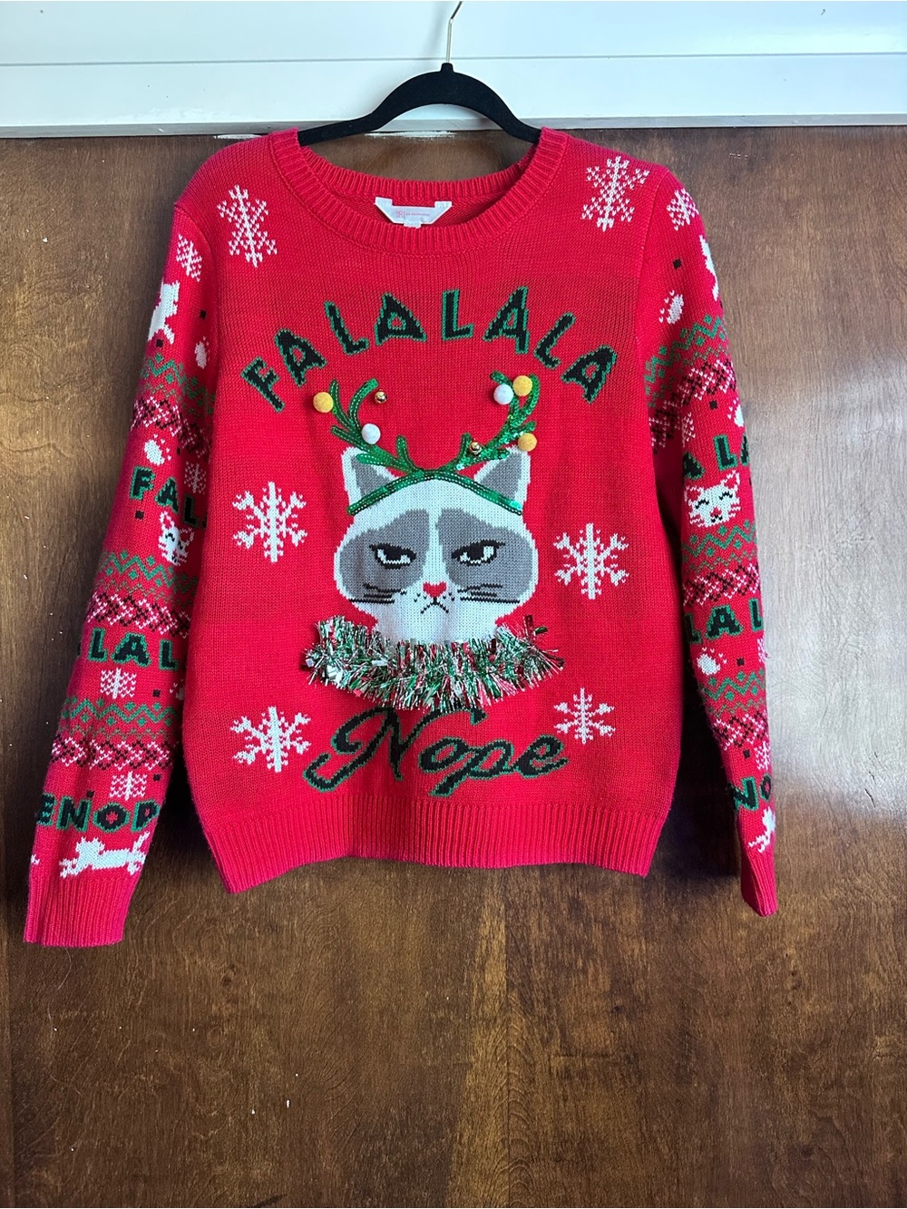 No Boundaries Red 'Fa La La La Nope' Grumpy Cat Holiday Sweater